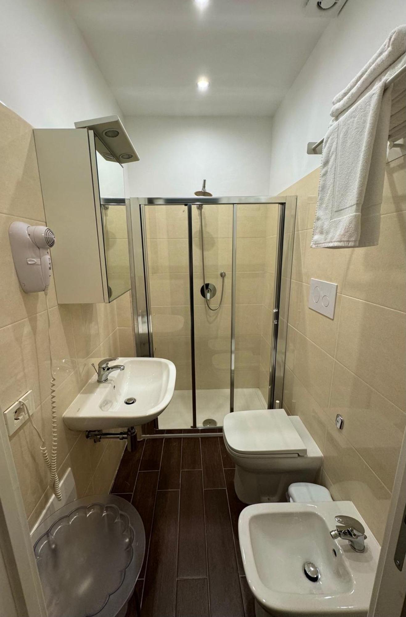 Enotria Bnb Acomodação com café da manhã Reggio di Calabria Exterior foto